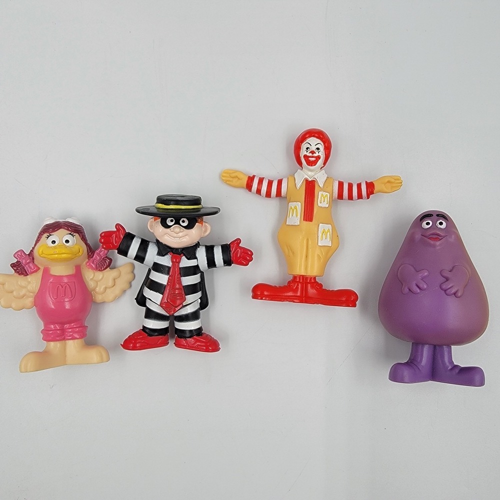 McDonalds Happy Meal Halloween 1995 "What Am I Going To Be" Vtg 4pc Not Complet